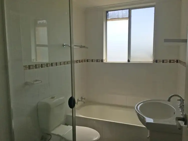 Sixth view of Homely apartment listing, 2/77-79 Victoria Street, Coffs Harbour NSW 2450