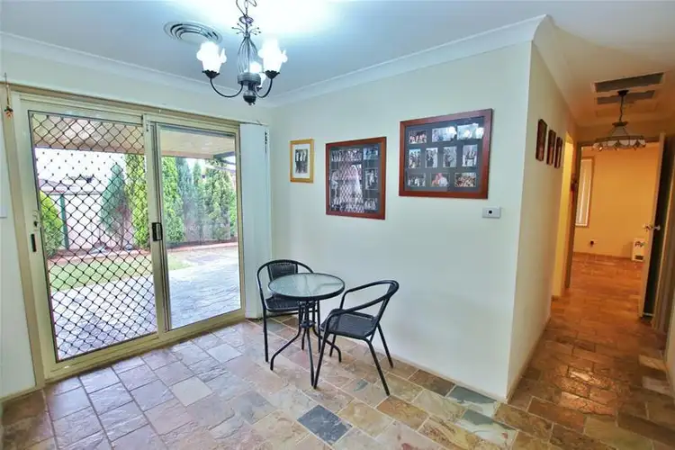 Third view of Homely house listing, 8 Poppy Place, Macquarie Fields NSW 2564