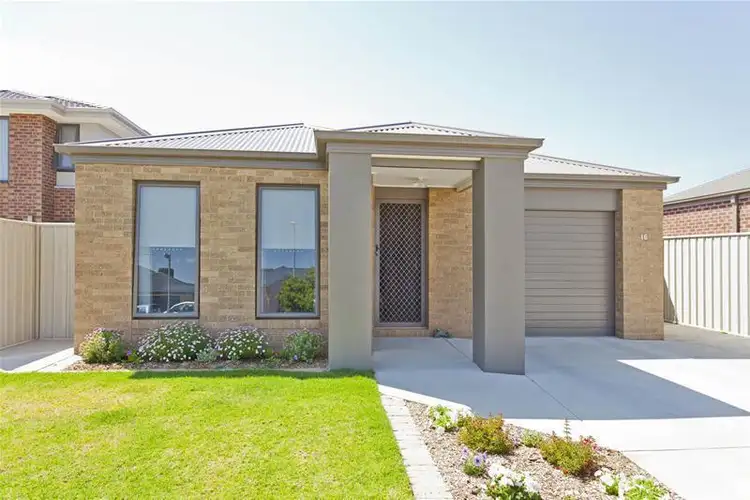 16 Georgina Street, Wodonga VIC 3690