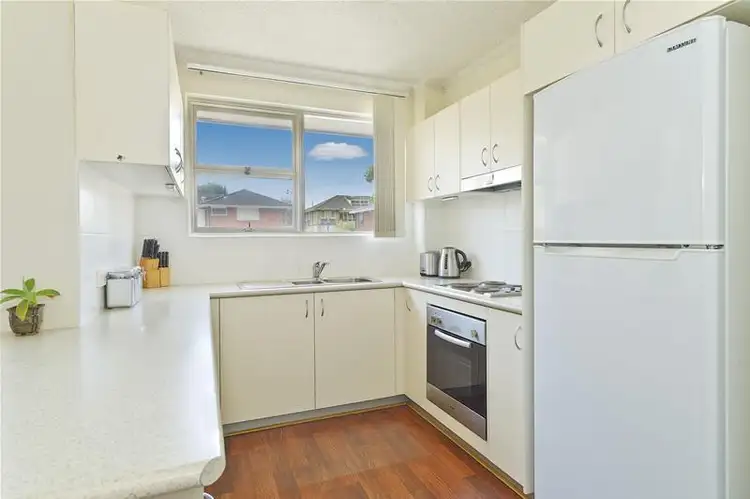 Third view of Homely unit listing, 4/5 Grafton Crescent, Dee Why NSW 2099