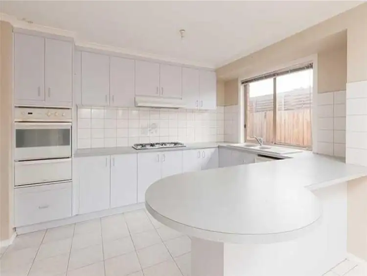 Fourth view of Homely house listing, 7 Parade Court, Sunbury VIC 3429