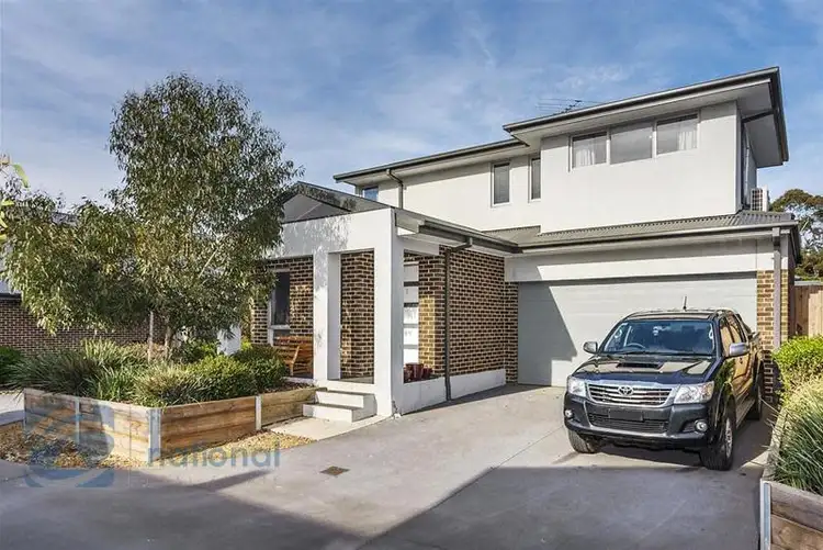 2/32 Rutledge Street, Kilmore VIC 3764