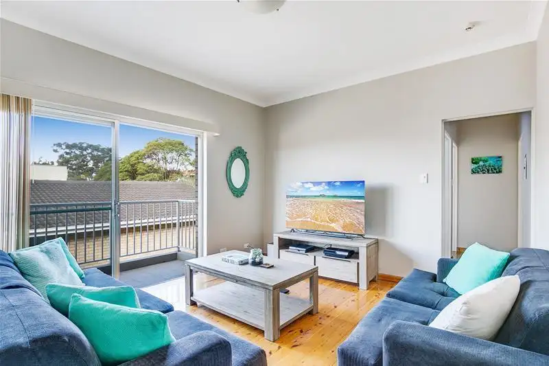 Main view of Homely unit listing, 7/54 Oaks Avenue, Dee Why NSW 2099