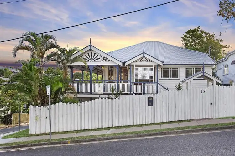17 Isaac Street, Milton QLD 4064