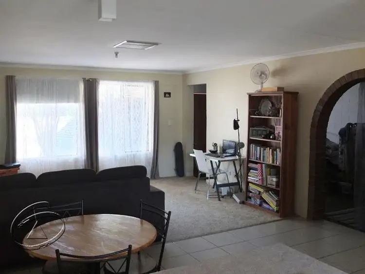 Sixth view of Homely unit listing, 1/4 Teatree Court, Sadadeen NT 870