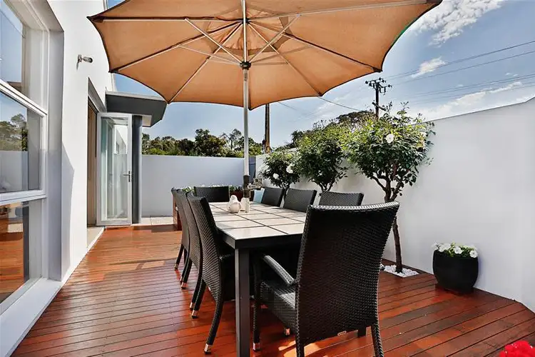 5 Davis Street, West Beach SA 5024
