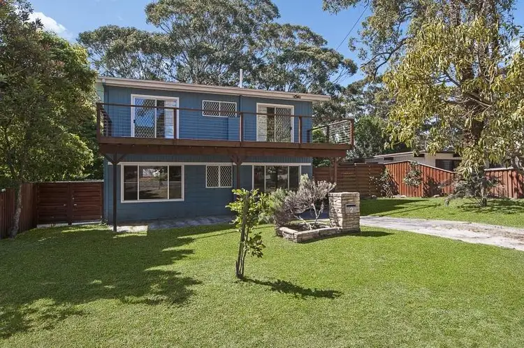 2 Murray Street, Bateau Bay NSW 2261