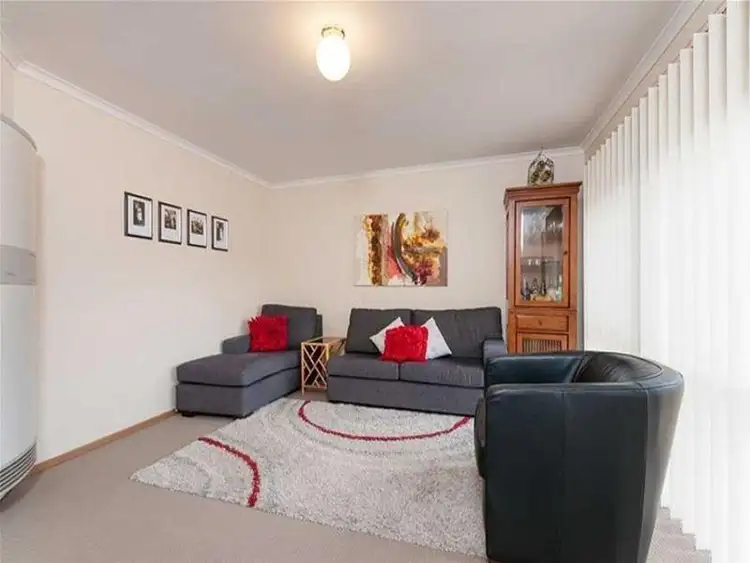 Fifth view of Homely house listing, 8 Adams Court, Sunbury VIC 3429