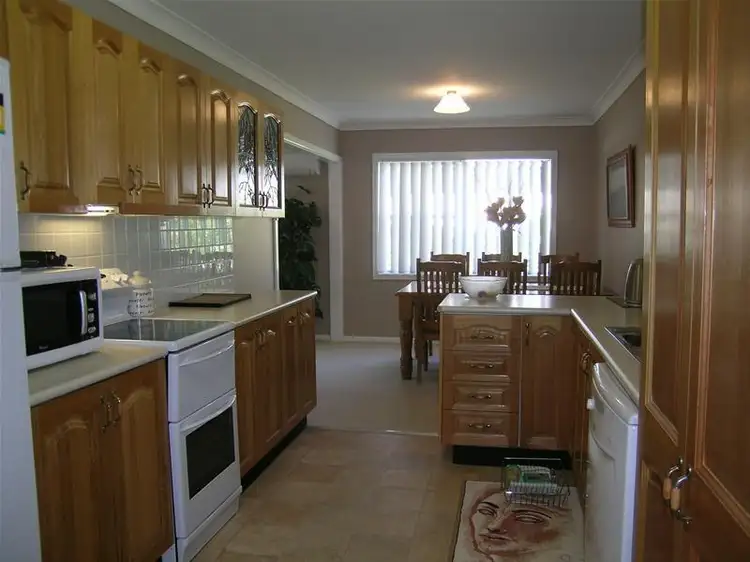 Fourth view of Homely house listing, 6 Shantalla Crescent, Yass NSW 2582