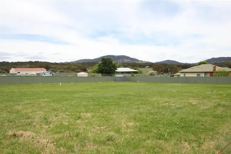 5 - 7 Clive Street, Tenterfield NSW 2372