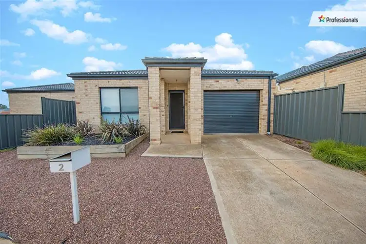 2/21-29 Lakewood Boulevard, Melton VIC 3337