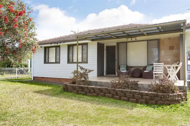 Second view of Homely house listing, 7 Ida Avenue, Lurnea NSW 2170