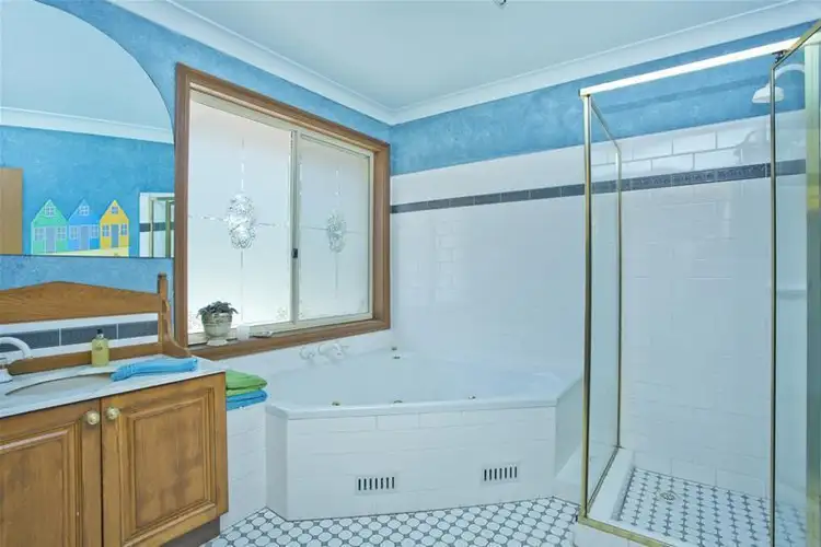 Fifth view of Homely house listing, 2 Elton Close, Adamstown Heights NSW 2289