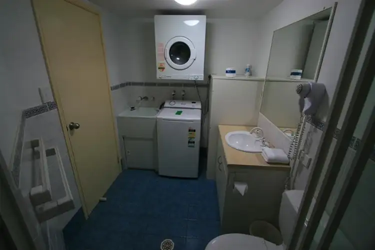 Fifth view of Homely apartment listing, 40 Burra Street, Chevron Island QLD 4217