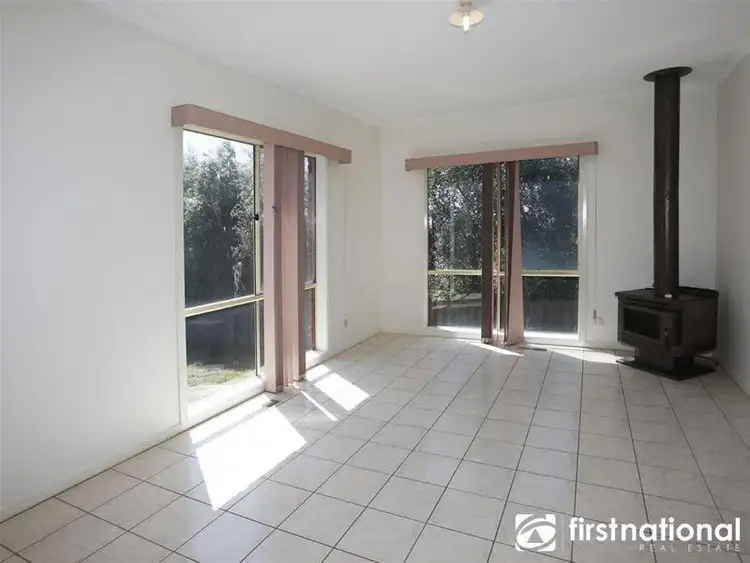 Fifth view of Homely house listing, 9 Innes Court, Berwick VIC 3806