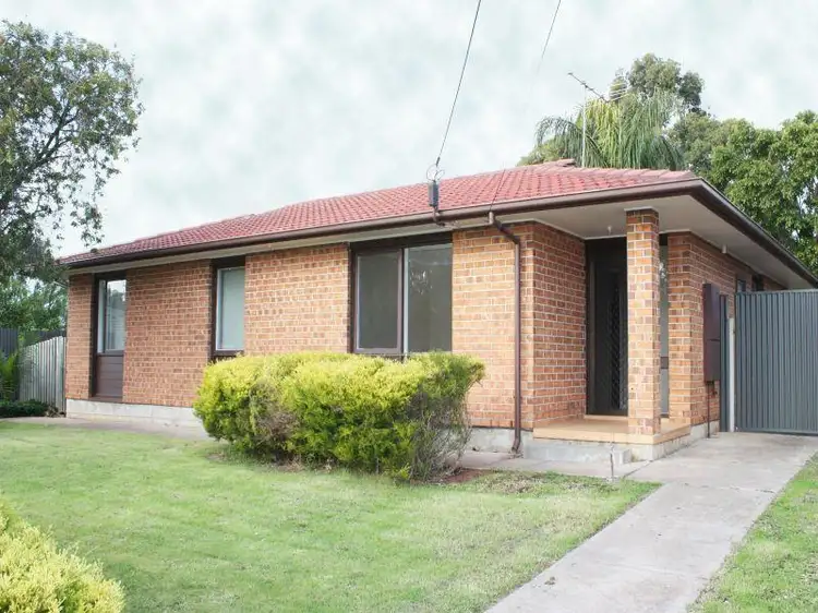 18 Hogg Avenue, Morphett Vale SA 5162