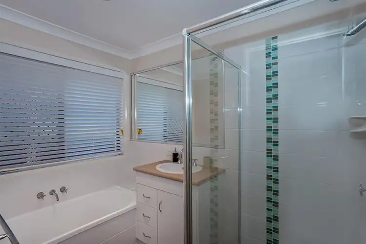 Sixth view of Homely apartment listing, 2/4 Nabiac Close, Kearneys Spring QLD 4350