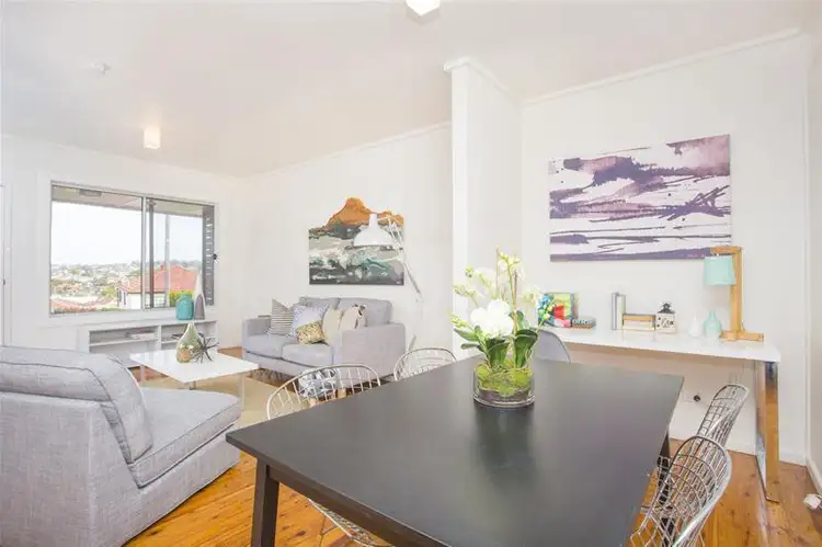 2/12 Oxley Road, Waratah NSW 2298