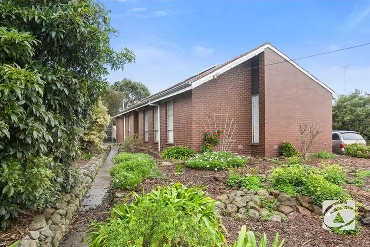 18 Carmarthen Drive, Corio VIC 3214