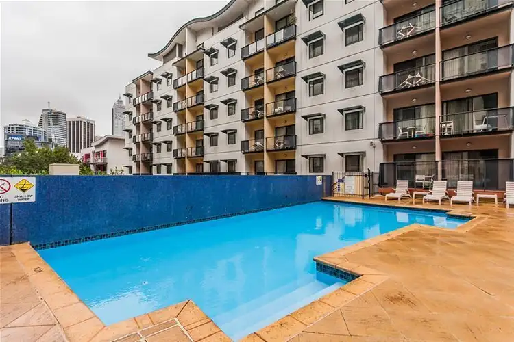 16/128 Mounts Bay Road, Perth WA 6000