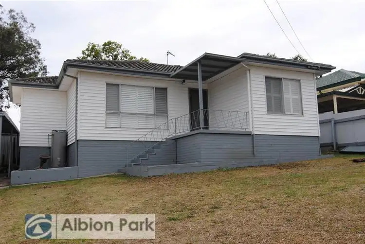 152 Lakelands Drive, Dapto NSW 2530