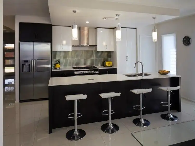 Second view of Homely townhouse listing, 2/33 Horrocks Crescent, Kearneys Spring QLD 4350