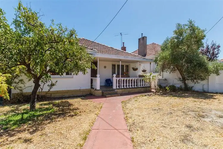 115 London Street, Mount Hawthorn WA 6016