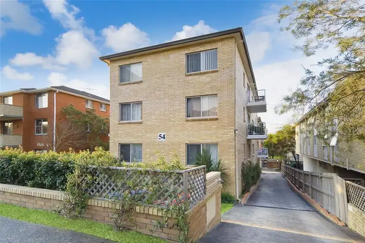 4/54 Oaks Avenue, Dee Why NSW 2099