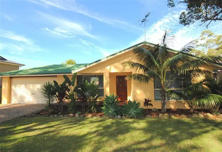 94 Hollingsworth Crescent, Callala Bay NSW 2540