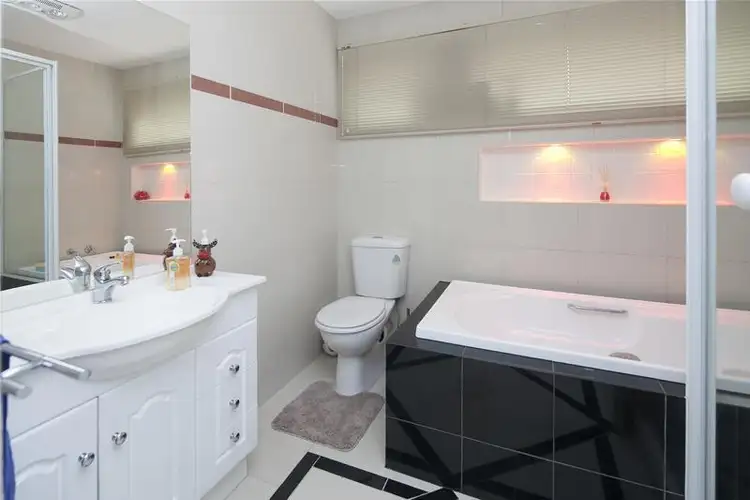 Sixth view of Homely house listing, 3 Hanover Court, Endeavour Hills VIC 3802