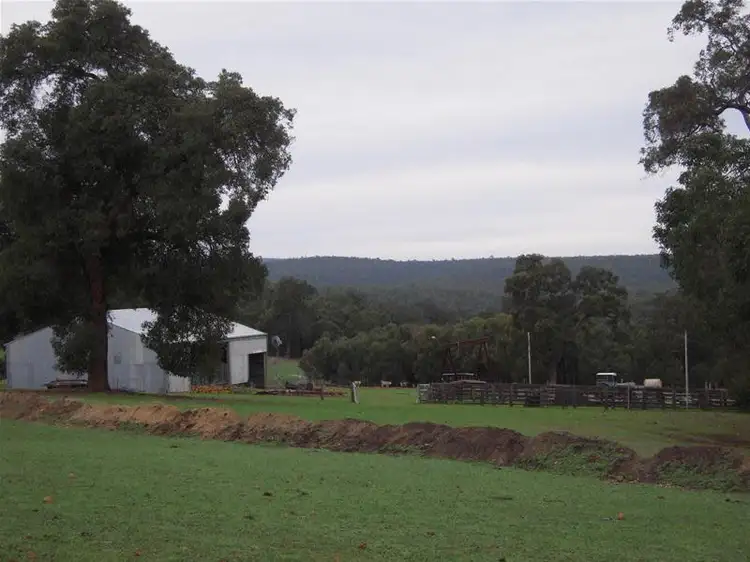 1100 Berry Road, Gidgegannup WA 6083