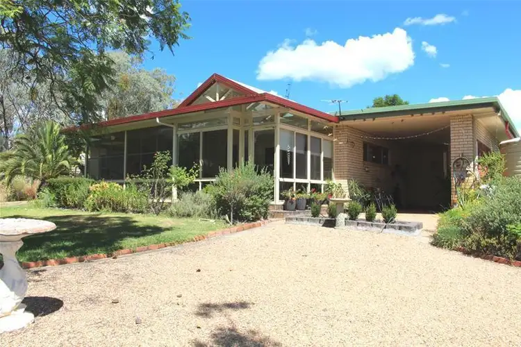 5 Browns Lane, Inverell NSW 2360