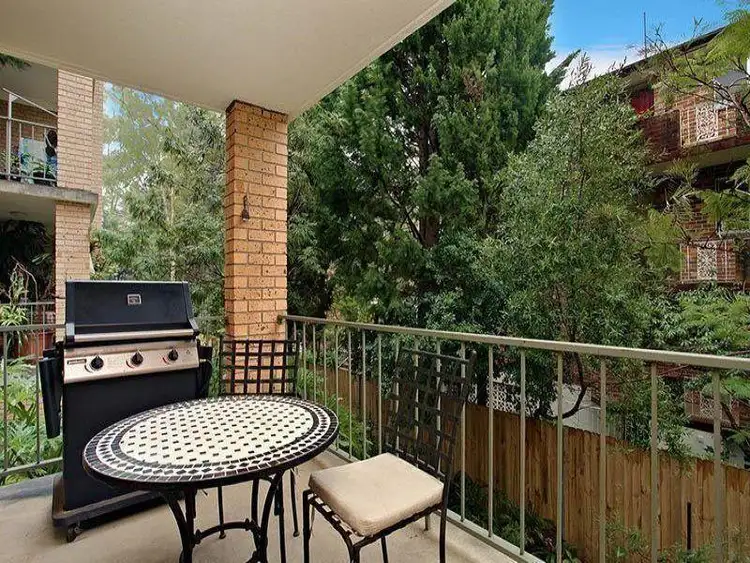 4/39 Albert Street, Hornsby NSW 2077