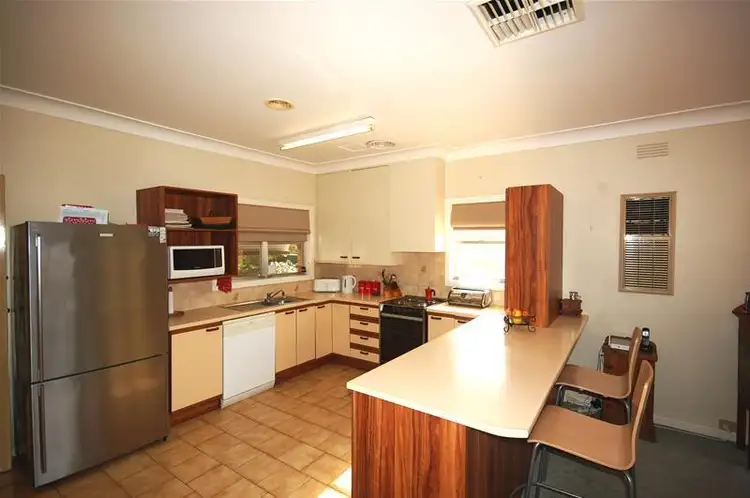 Seventh view of Homely house listing, 86 Grove Street, Kooringal NSW 2650