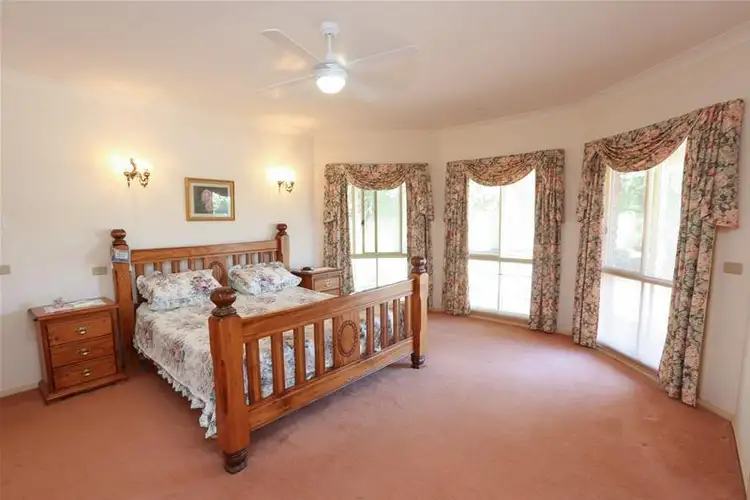 Sixth view of Homely house listing, 5 Heritage Court, Irymple VIC 3498