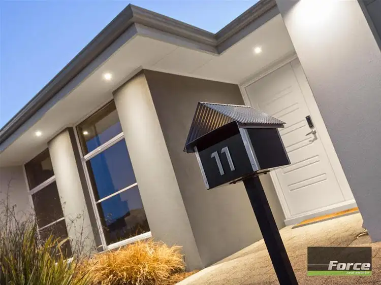 11 Huntington Parkway, Landsdale WA 6065