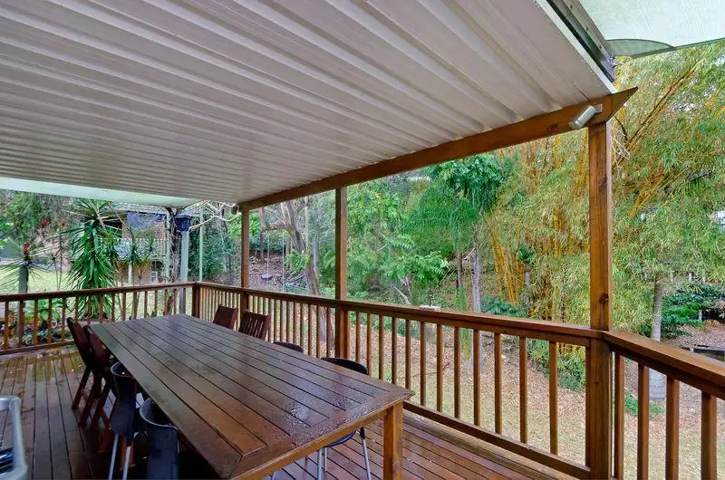 Main view of Homely unit listing, 1/11 Daisy Street, Elanora QLD 4221
