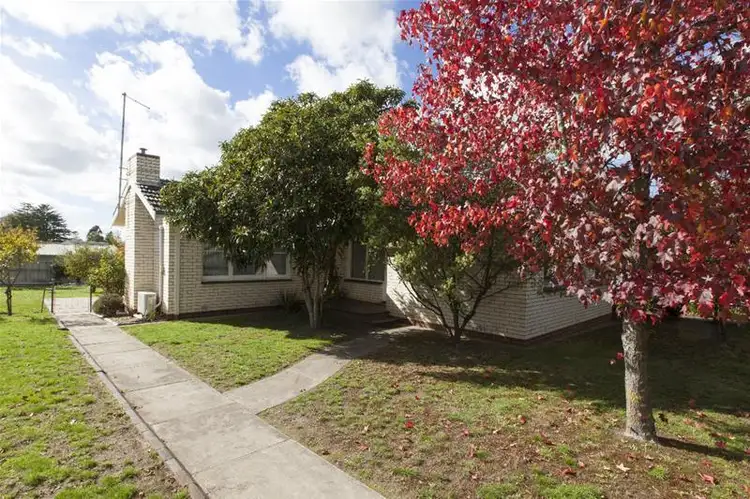 1 Crouch Street, Ararat VIC 3377