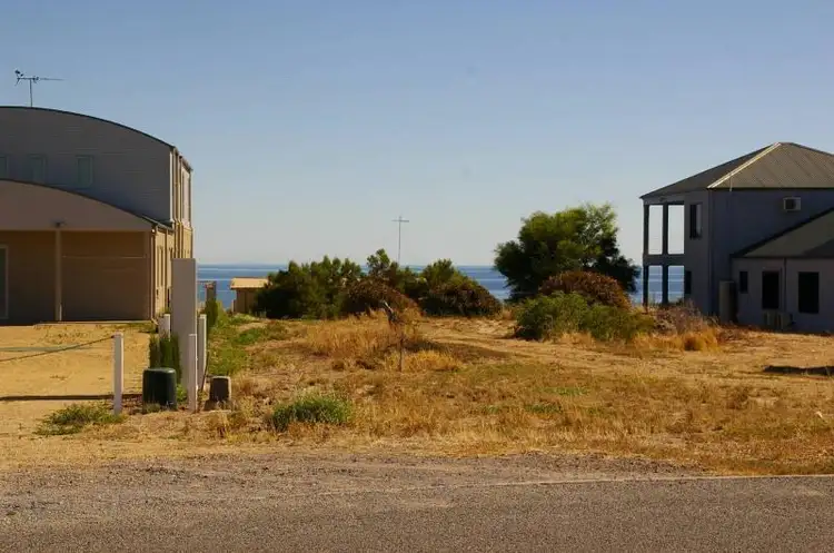 508 Black Point Drive, Black Point SA 5571