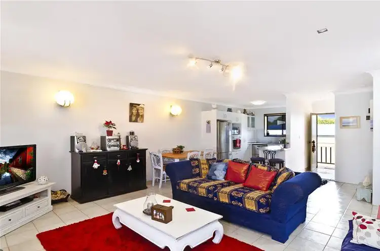 Second view of Homely unit listing, 6/10 Tenth Avenue, Palm Beach QLD 4221