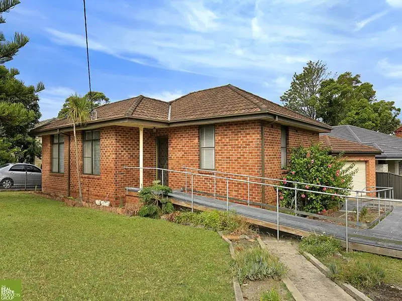 Main view of Homely house listing, 39 Winnima Way, Berkeley NSW 2506