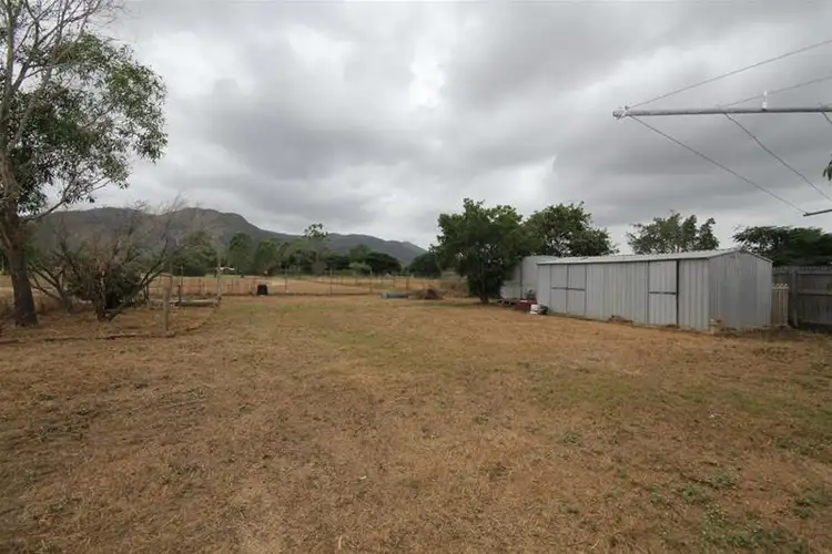 Fourth view of Homely house listing, 320 Pinnacle Drive, Rasmussen QLD 4815