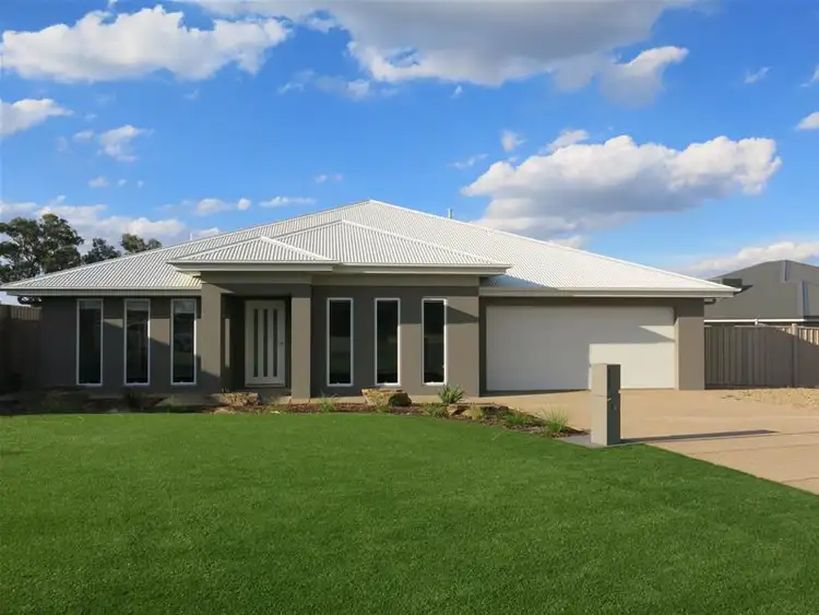 20(Lot4) Barton Avenue, Lloyd NSW 2650