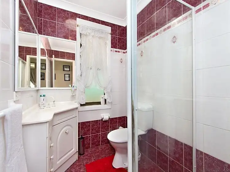 Sixth view of Homely house listing, 22 Halmahera Crescent, Lethbridge Park NSW 2770