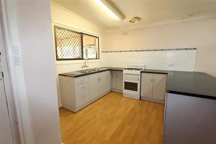 1 Siddall Road, Elizabeth Vale SA 5112