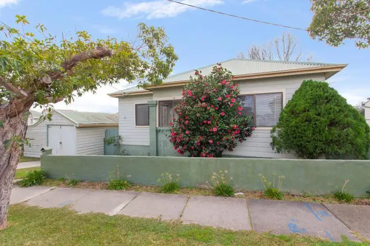 54 Nevill Street, Mayfield NSW 2304