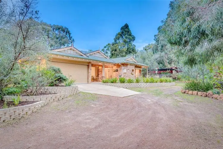 135 Holden Road, Roleystone WA 6111