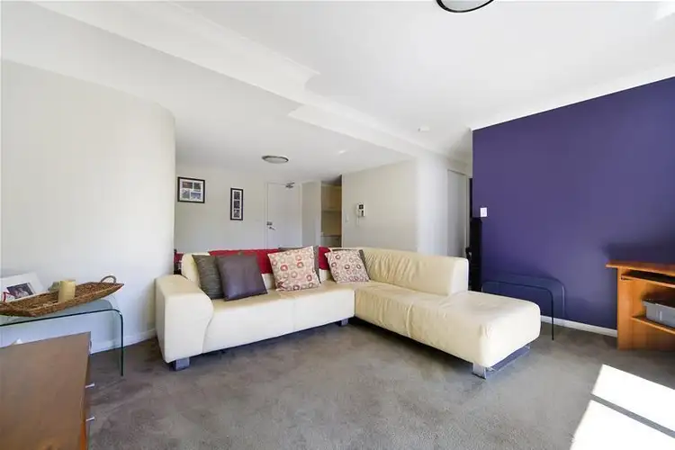 Second view of Homely unit listing, 7/36 Clarence Avenue, Dee Why NSW 2099