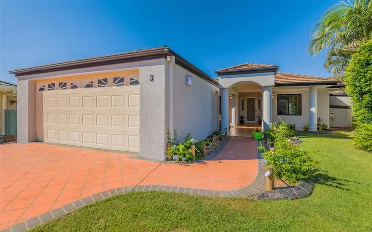 3 Lady Beatrice Court, Yamba NSW 2464