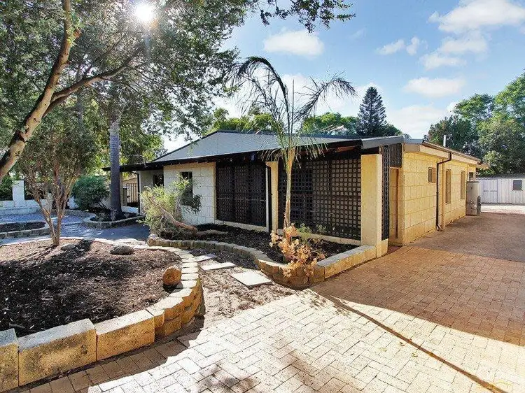 Fifth view of Homely house listing, 6 Penjan Place, Kelmscott WA 6111